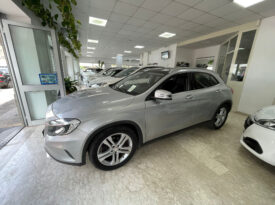 Mercedes-benz GLA 180 d EURO 6 TETTO