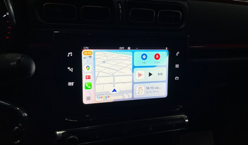 Citroen C3 1.2 PureTech Shine pieno