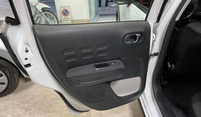 Citroen C3 1.2 PureTech Shine pieno