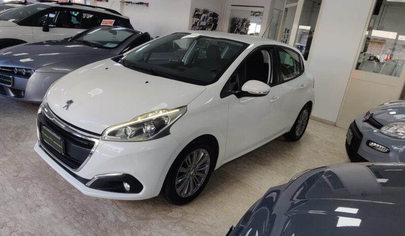 Peugeot 208 1.2 5 Porte Euro 6 pieno