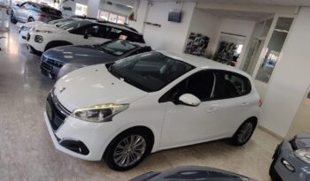 Peugeot 208 1.2 5 Porte Euro 6 pieno