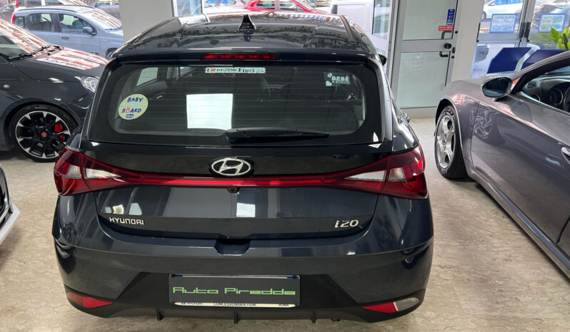 Hyundai i20 1.2 MPI MT Connectline pieno