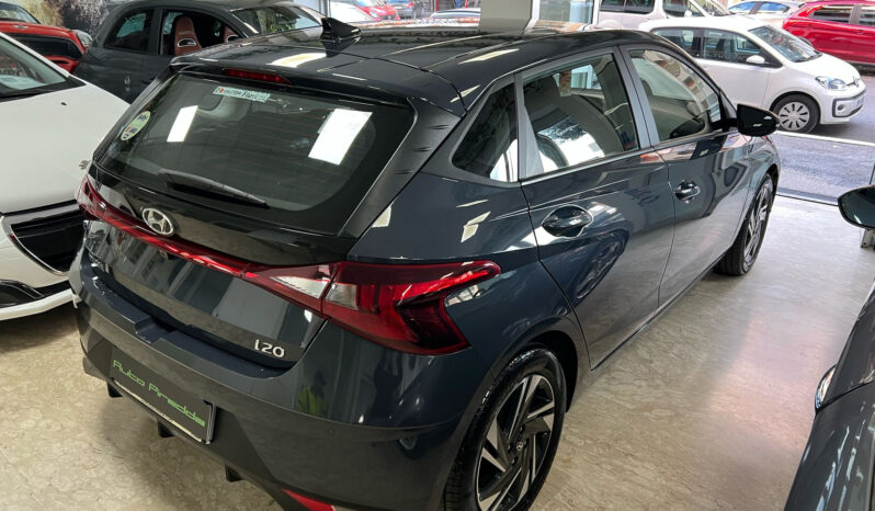 Hyundai i20 1.2 MPI MT Connectline pieno