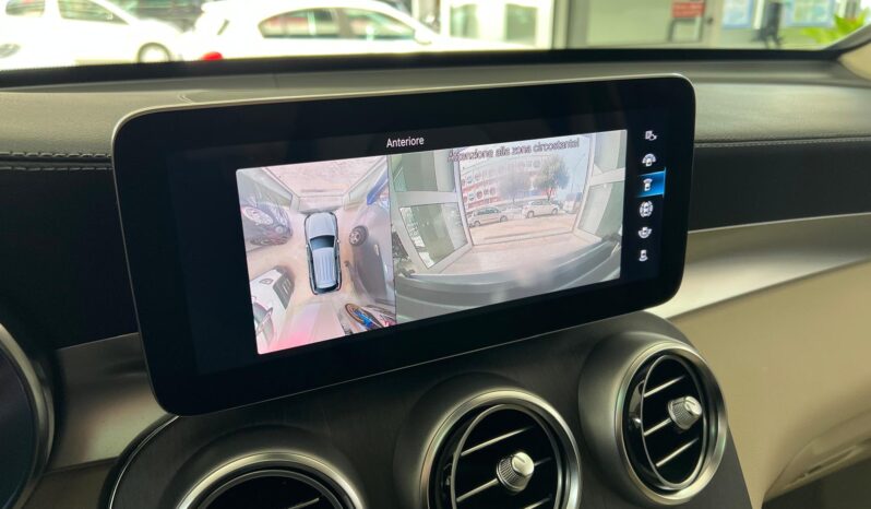 Mercedes-Benz GLC 200 d 4Matic Sport pieno