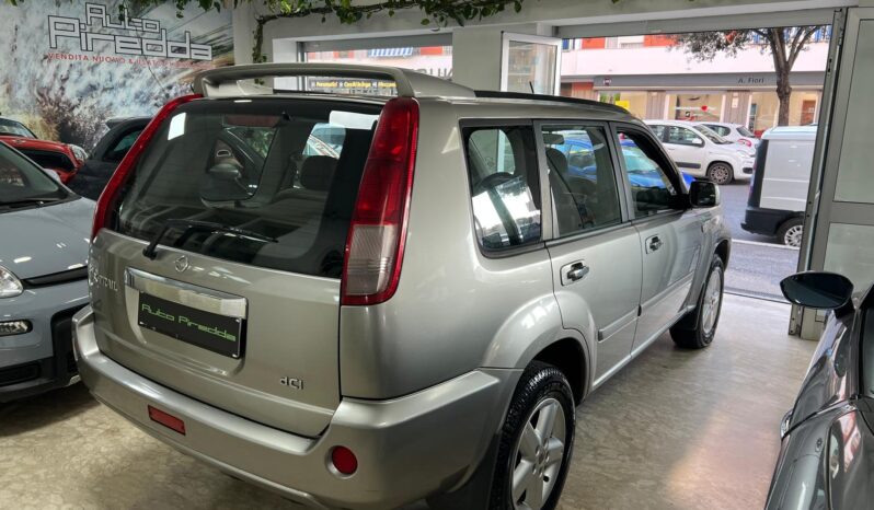 Nissan X-Trail 2.2 dCi pieno