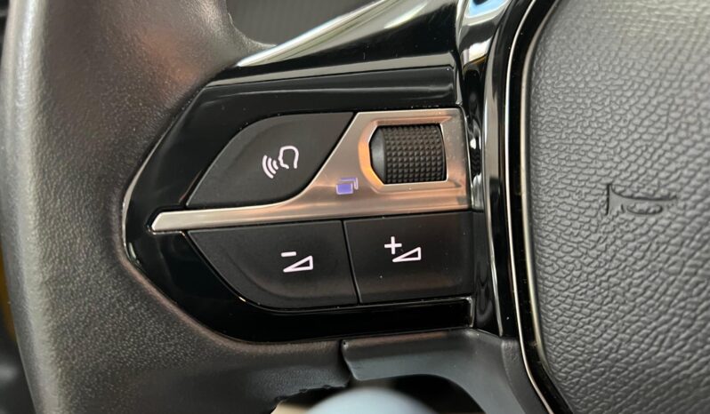 Peugeot 208 75CV 5 Porte Active Pack pieno