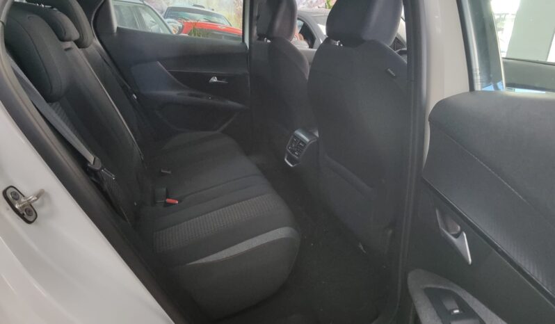 Peugeot 3008 1.5 BlueHDi 130 EAT8 pieno
