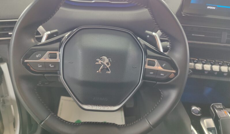 Peugeot 3008 1.5 BlueHDi 130 EAT8 pieno