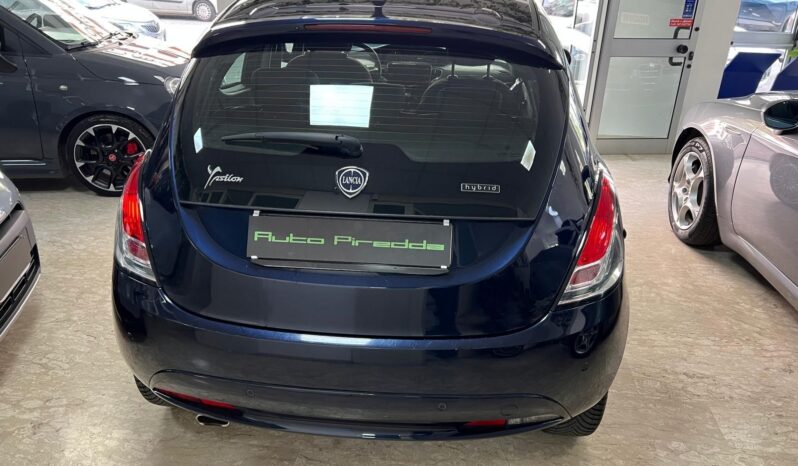 Lancia Ypsilon 1.0 FireFly 5 Porte Hybrid Ecochic pieno