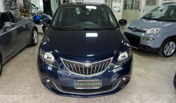 Lancia Ypsilon 1.0 FireFly 5 Porte Hybrid Ecochic pieno