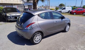 Lancia Ypsilon 1.2 69 CV 5 Porte Euro6 pieno