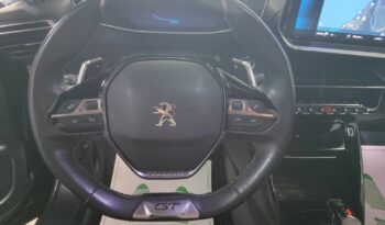 Peugeot 2008 1.5 BlueHDi 130 EAT8 GT pieno