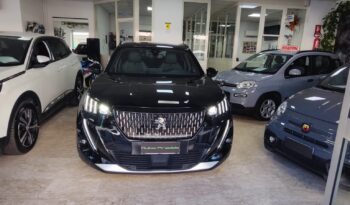 Peugeot 2008 1.5 BlueHDi 130 EAT8 GT pieno