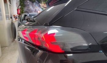 Peugeot 2008 1.5 BlueHDi 130 EAT8 GT pieno