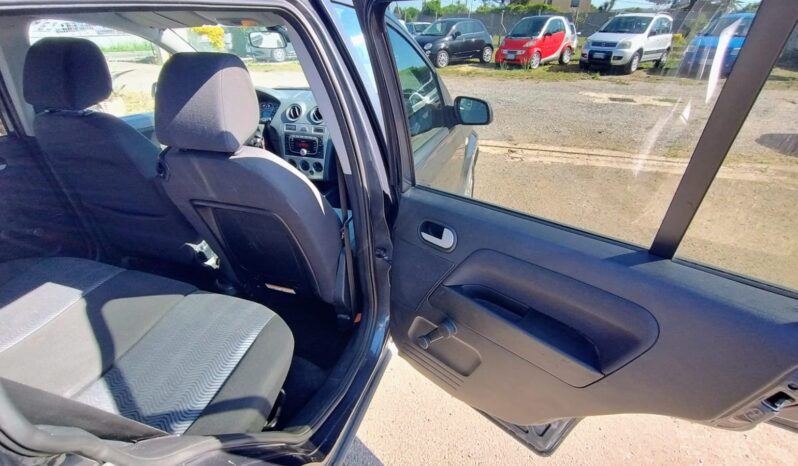 Ford Fusion 1.4 16V 5 Porte Titanium pieno