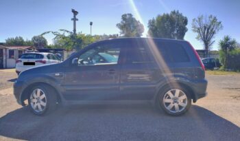 Ford Fusion 1.4 16V 5 Porte Titanium pieno