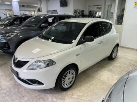 Lancia Ypsilon 1.2 69 CV 5 Porte Silver EURO 6