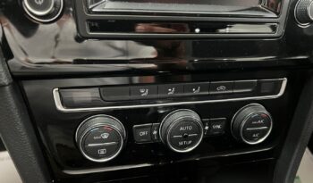 Volkswagen Golf 1.6 TDI DSG 5p. Highline pieno