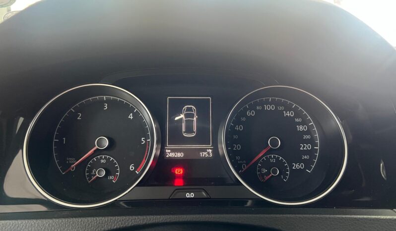 Volkswagen Golf 1.6 TDI DSG 5p. Highline pieno