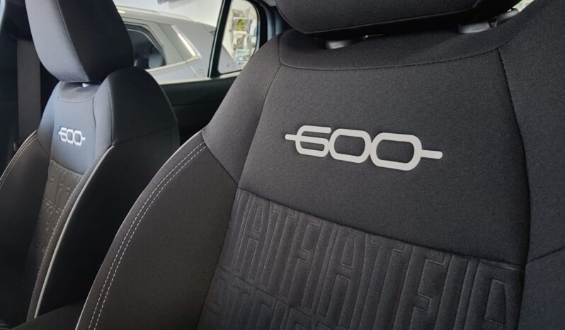FIAT 600 Hybrid Noleggio Lungo Termine pieno