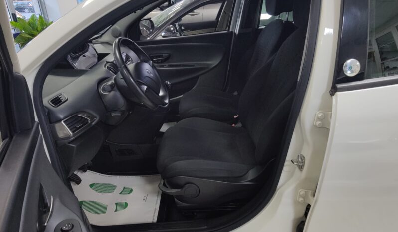 Lancia Ypsilon 0.9 TwinAir 5 Porte Ecochic Gold pieno