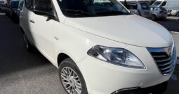 Lancia Ypsilon 0.9 TwinAir 5 Porte Ecochic Gold