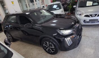 Peugeot 2008 100 CV EURO 6E pieno
