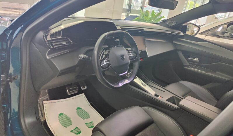 Peugeot 408 130 CV EAT8 GT pieno