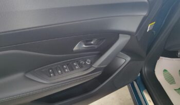 Peugeot 408 130 CV EAT8 GT pieno