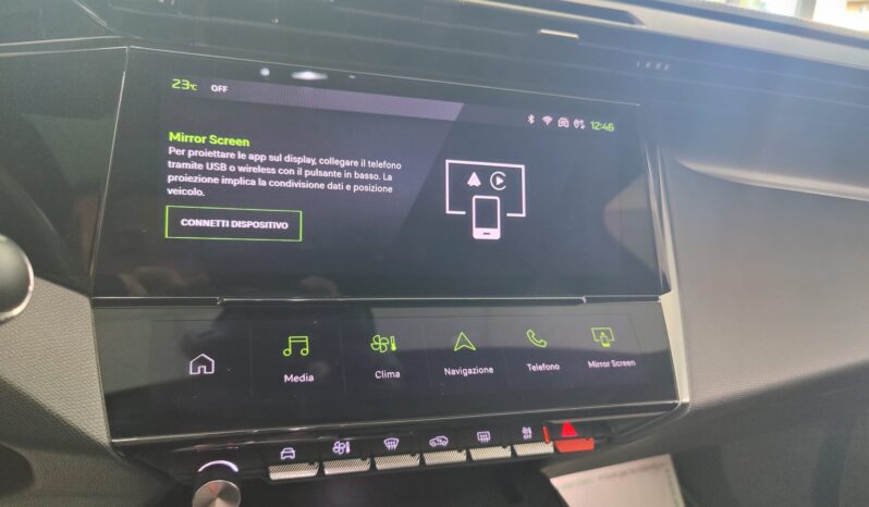 Peugeot 408 130 CV EAT8 GT pieno