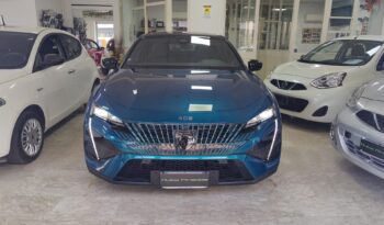 Peugeot 408 130 CV EAT8 GT pieno