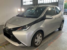 Toyota Aygo 1.0 VVT-i 5 Porte X-Play EURO 6