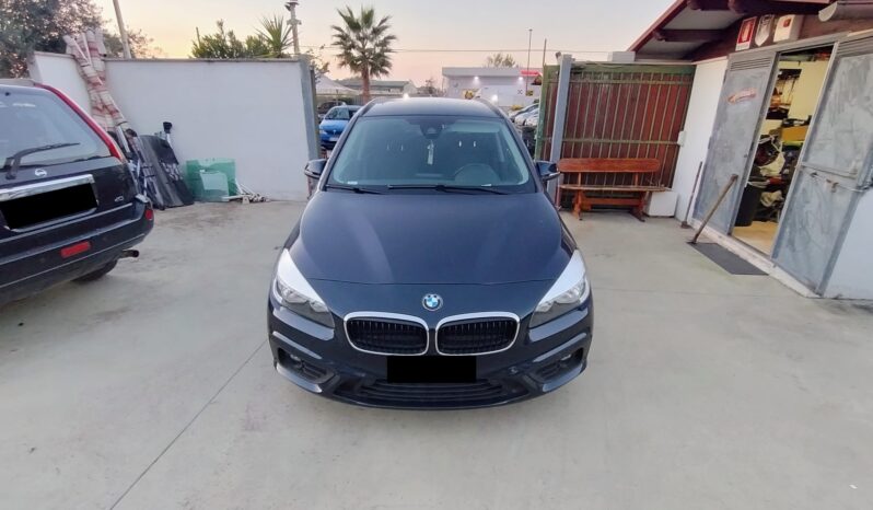 BMW 218 d Gran Tourer Advantage 7 POSTI pieno