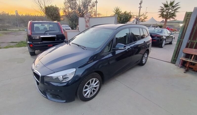 BMW 218 d Gran Tourer Advantage 7 POSTI pieno