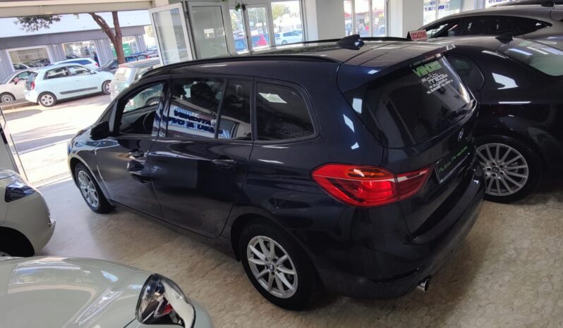 BMW 218 d Gran Tourer Advantage 7 POSTI pieno