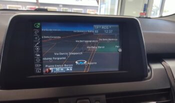 BMW 218 d Gran Tourer Advantage 7 POSTI pieno