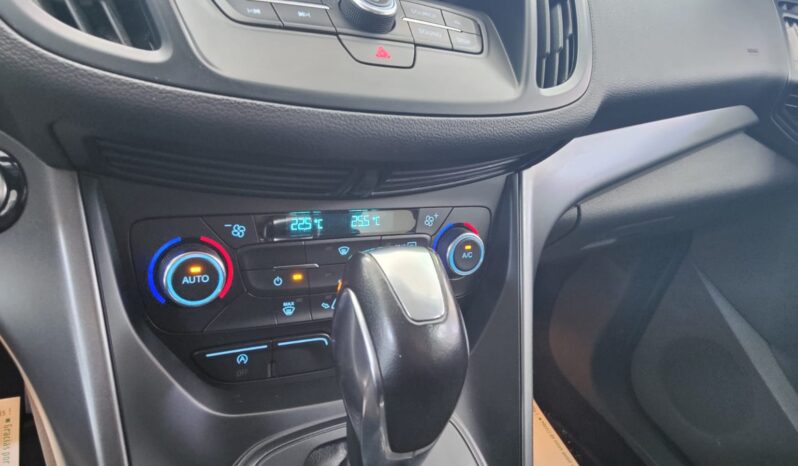 Ford Kuga 2.0 TDCI 4WD Titanium Powershift pieno