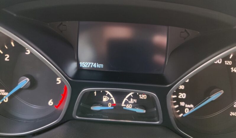 Ford Kuga 2.0 TDCI 4WD Titanium Powershift pieno