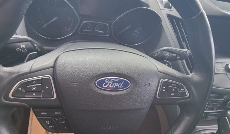 Ford Kuga 2.0 TDCI 4WD Titanium Powershift pieno