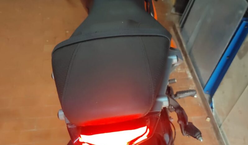 Ktm 390 Duke pieno