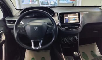 Peugeot 2008 1.2 VTi 82CV Active pieno