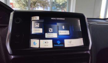 Peugeot 2008 1.2 VTi 82CV Active pieno