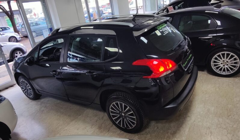 Peugeot 2008 1.2 VTi 82CV Active pieno