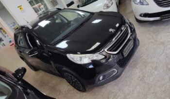 Peugeot 2008 1.2 VTi 82CV Active pieno
