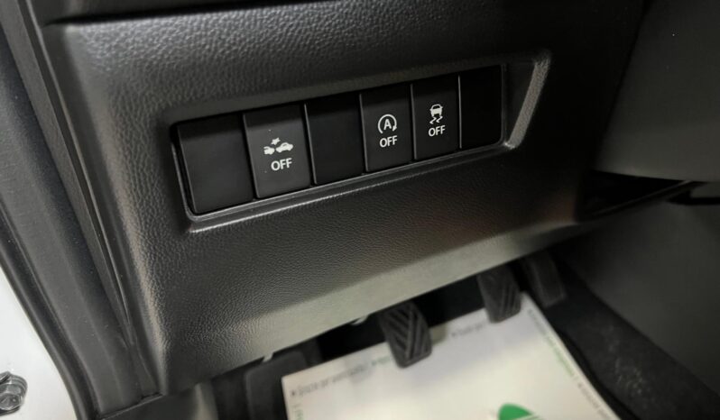 Suzuki Swift 1.2 Hybrid pieno