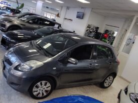 Toyota Yaris 1.0 5 Porte