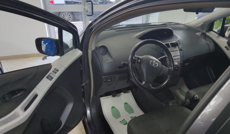 Toyota Yaris 1.0 5 Porte pieno