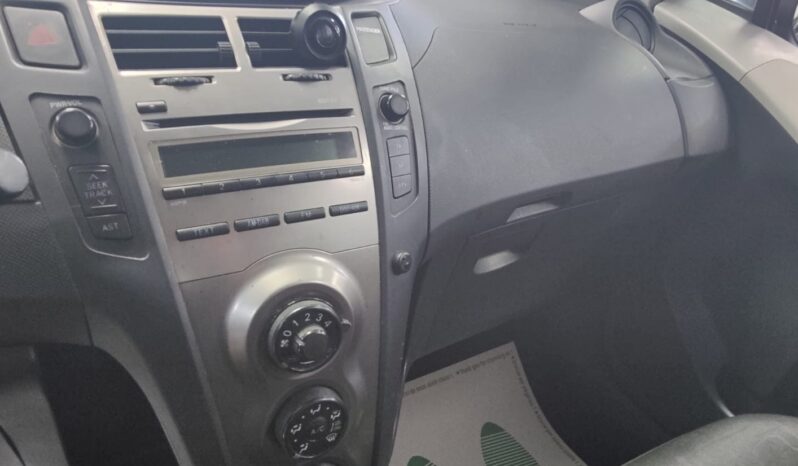 Toyota Yaris 1.0 5 Porte pieno