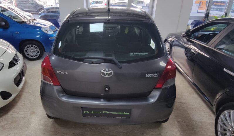Toyota Yaris 1.0 5 Porte pieno