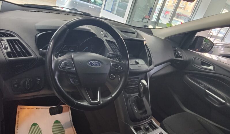 Ford Kuga 1.5 TDCI 120CV 2WD Powershift pieno